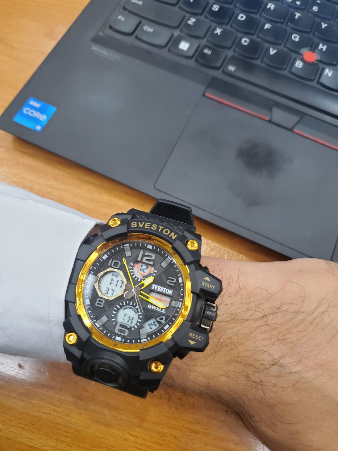 Customer photo review of Qwxle