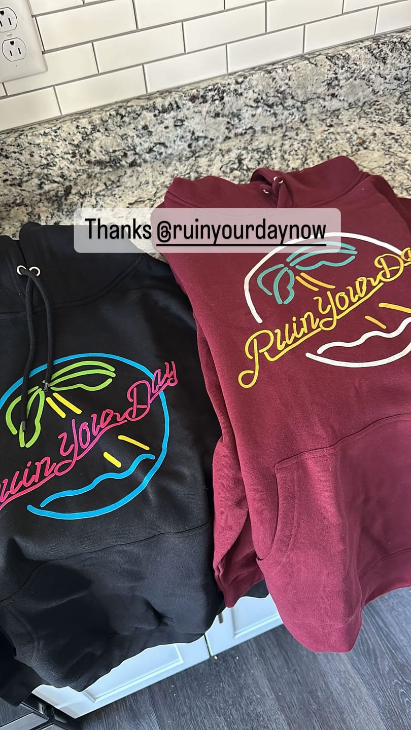 Customer photo review of RYD Premium Pullover Hoodie - Black