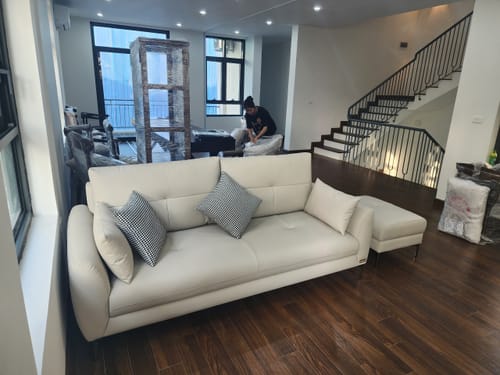 Customer photo review of MELLY - Sofa văng da 2 chỗ tựa liền