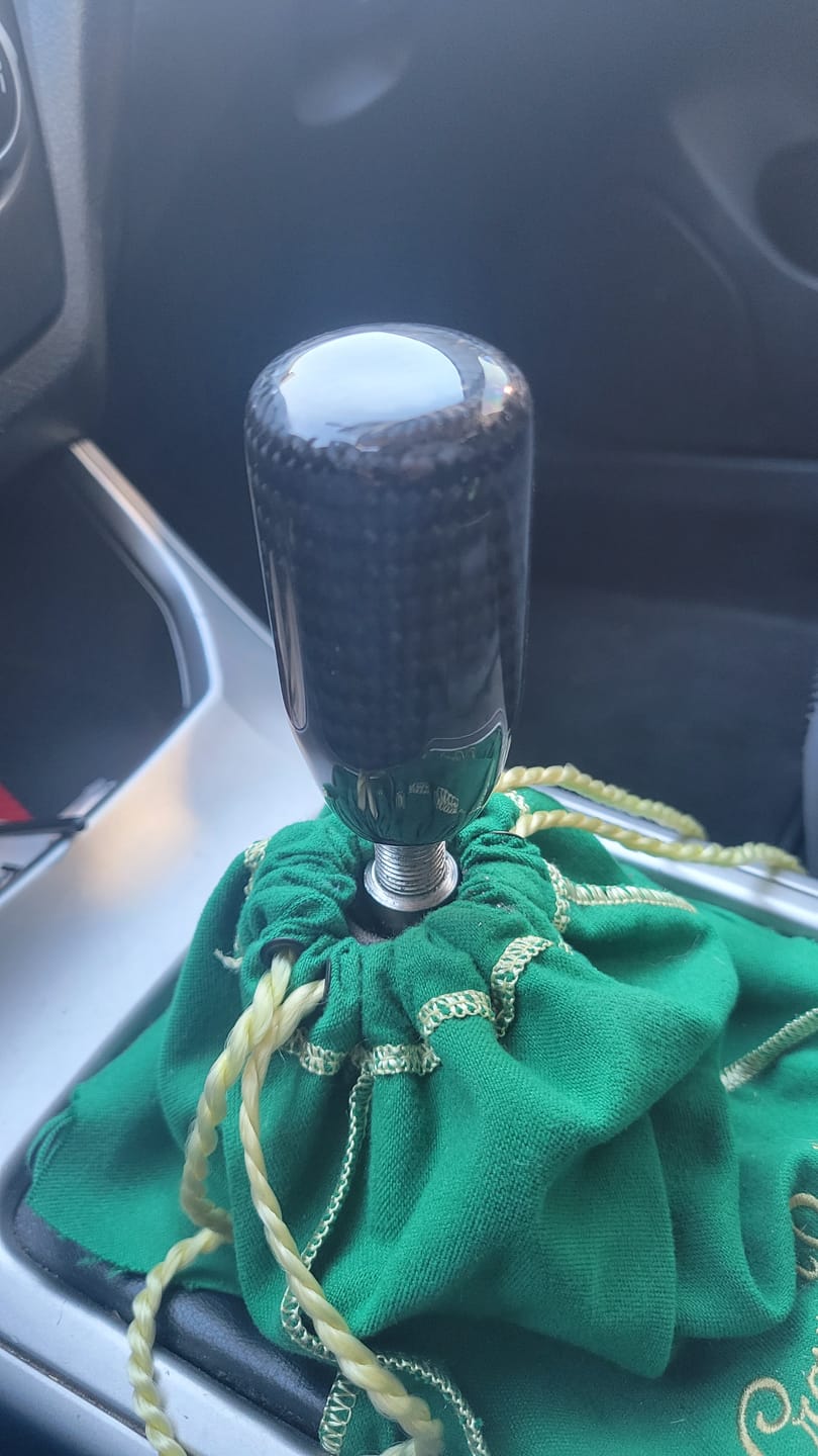 Customer photo review of Damaged Shift Knobs