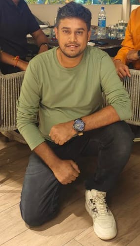 Customer photo review of Street Skate 2.0 Beige Low Top Premium Flat Sole Sneakers