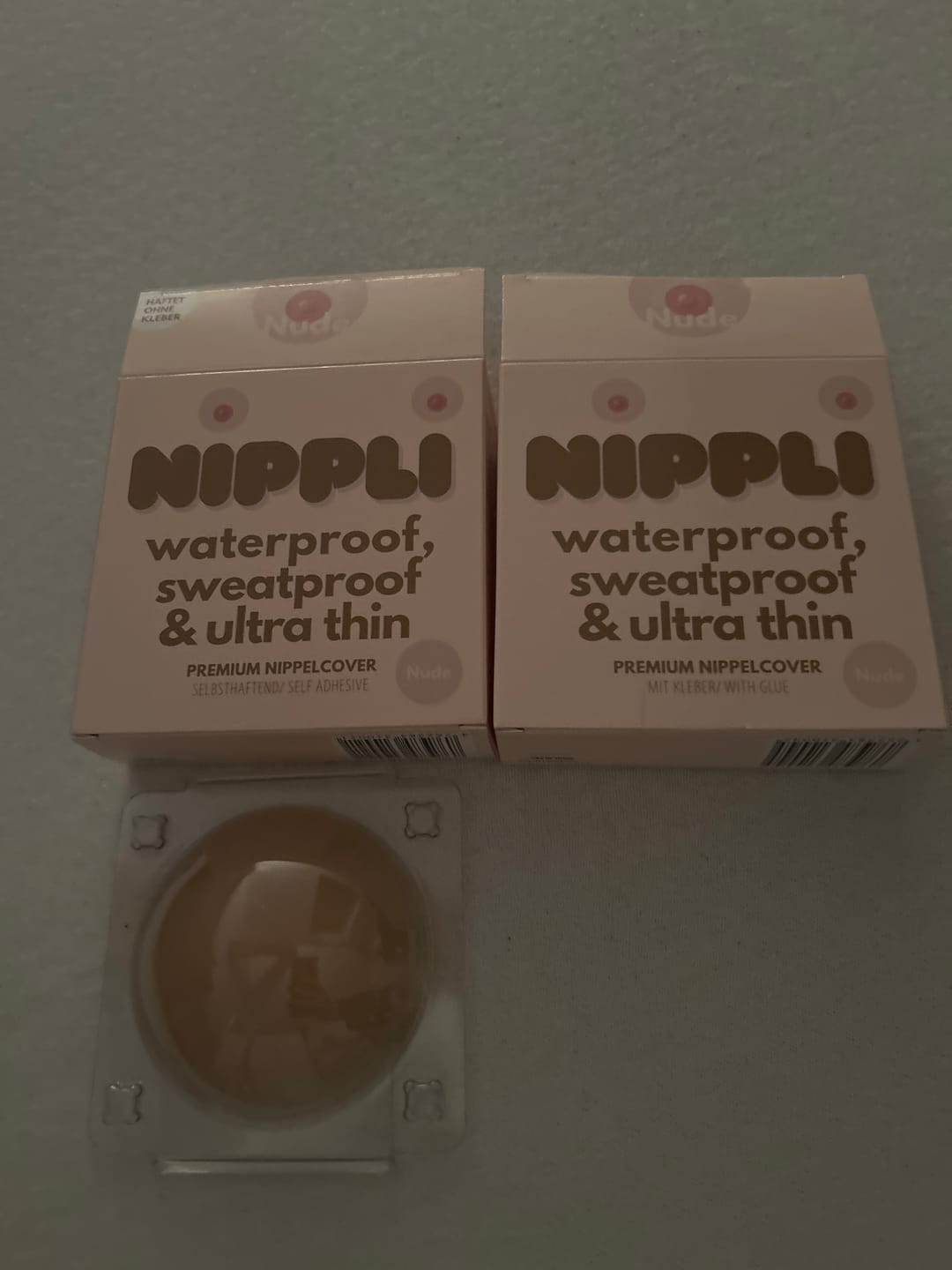 Customer photo review of 4er Mix Pack Nippelcover selbsthaftend + mit Kleber