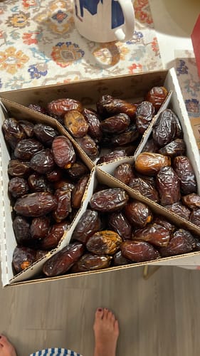 Customer photo review of [PREORDER] Soft Rutab Medjool Dates