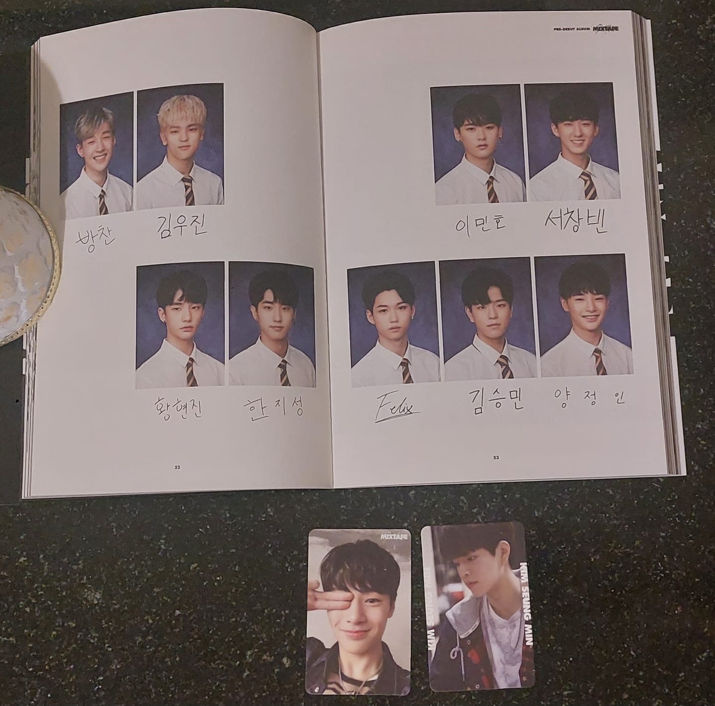Customer photo review of STRAY KIDS - DEBUT ALBUM [MIXTAPE]