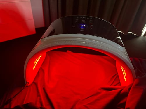 Customer photo review of Femvy LED Light Therapy Pod