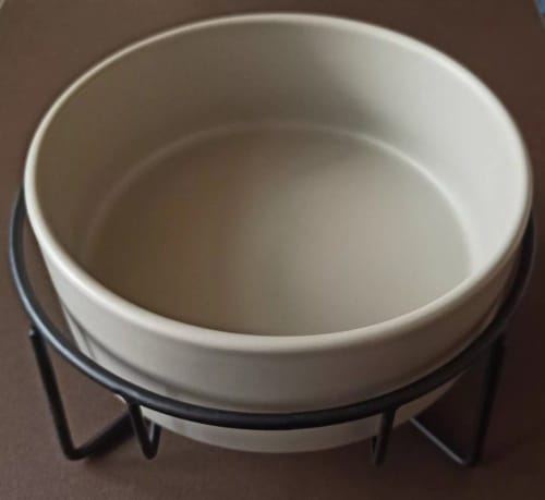 Customer photo review of 陶瓷護頸寵物碗 鐵架款 多色可替換