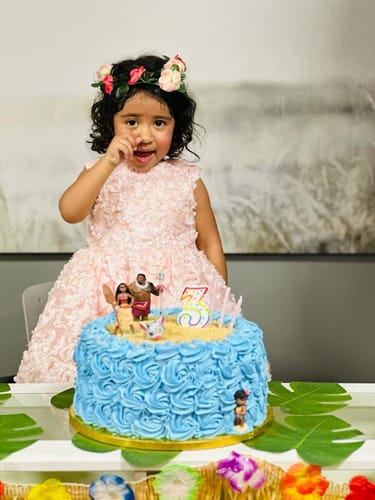 Customer photo review of Baby Girl Christmas Dress Toddler Sleeveless Round Neck Pageant Formal Dresses Flower Girl Dress