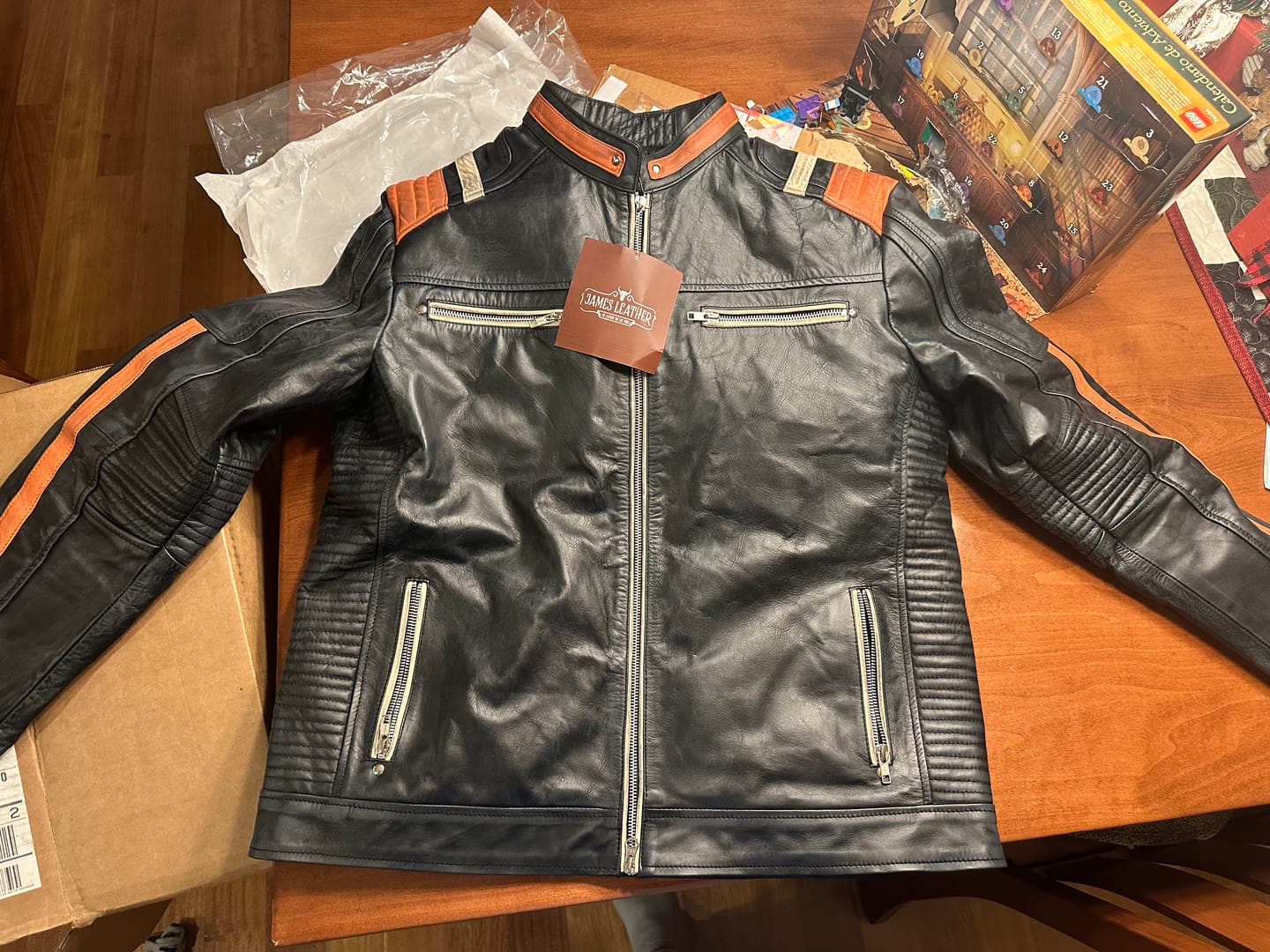 Customer photo review of James Men's Vintage Motorcycle Leather Jacket