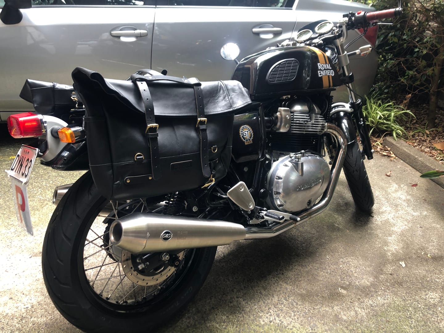 Customer photo review of outlaw saddlebag