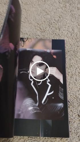 Customer video review of Stray Kids - 樂-STAR (Standard Version)