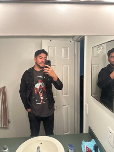 Customer photo review of FORMULA 6.5oz BOX TEE