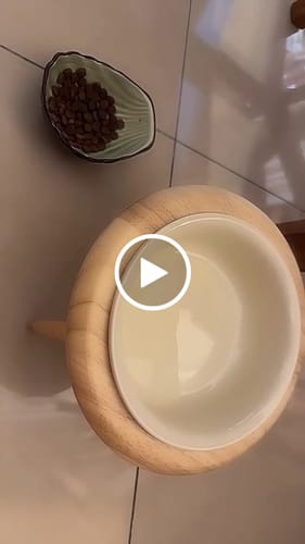 Customer video review of 竹圈架寵物碗 單碗