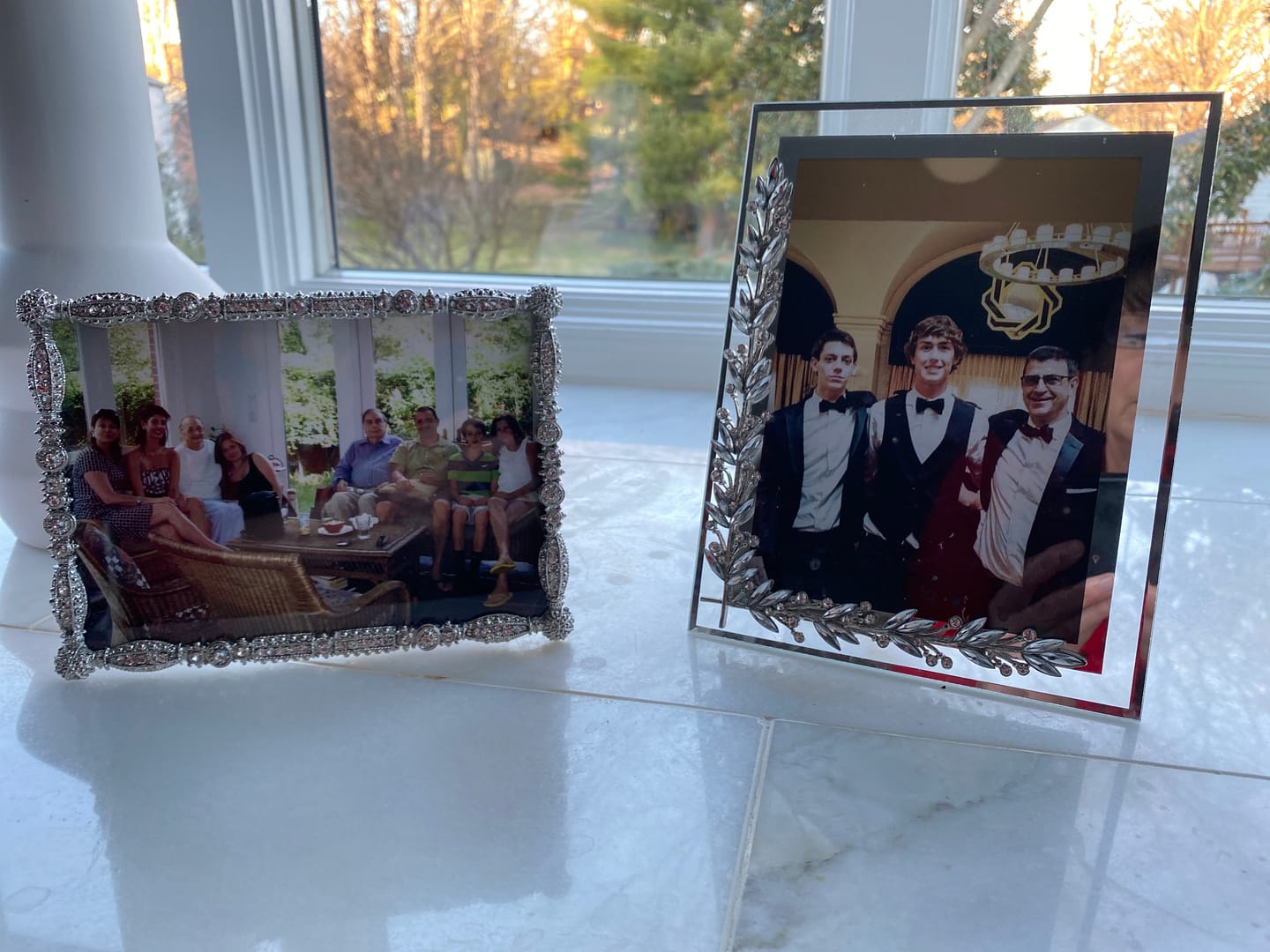 Customer photo review of Asbury Frame