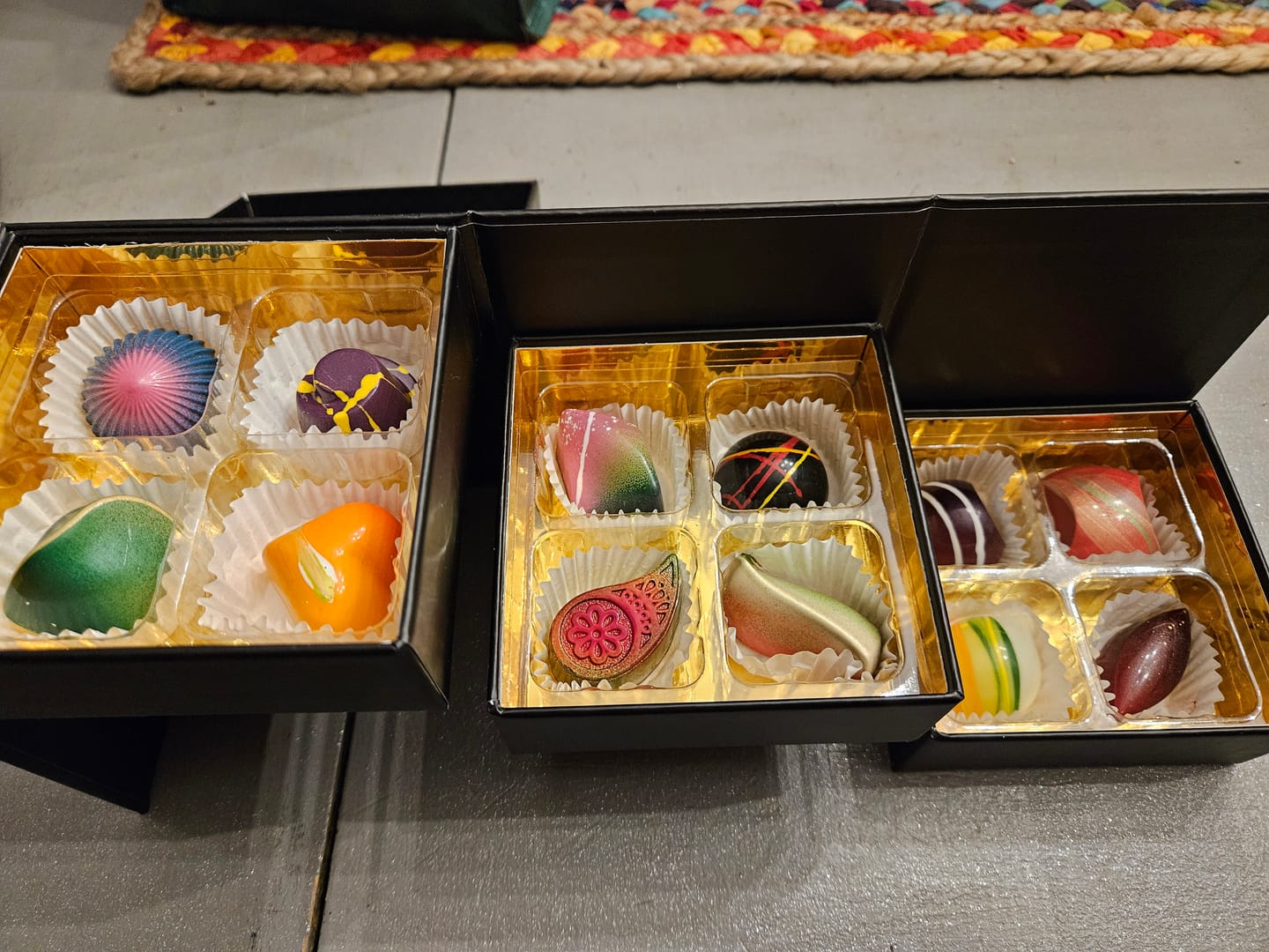 Customer photo review of Three Tier Dozen, Signature Collection