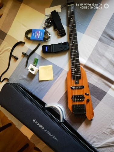 Customer photo review of Donner HUSH-X Electric Guitar Kit for Travel