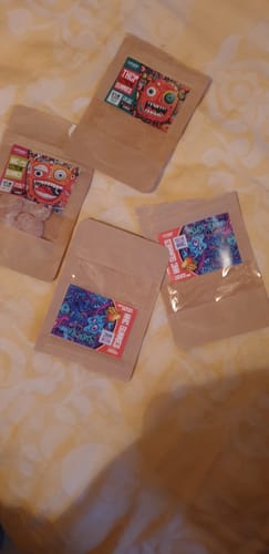 Customer photo review of Aromagummies - Mango