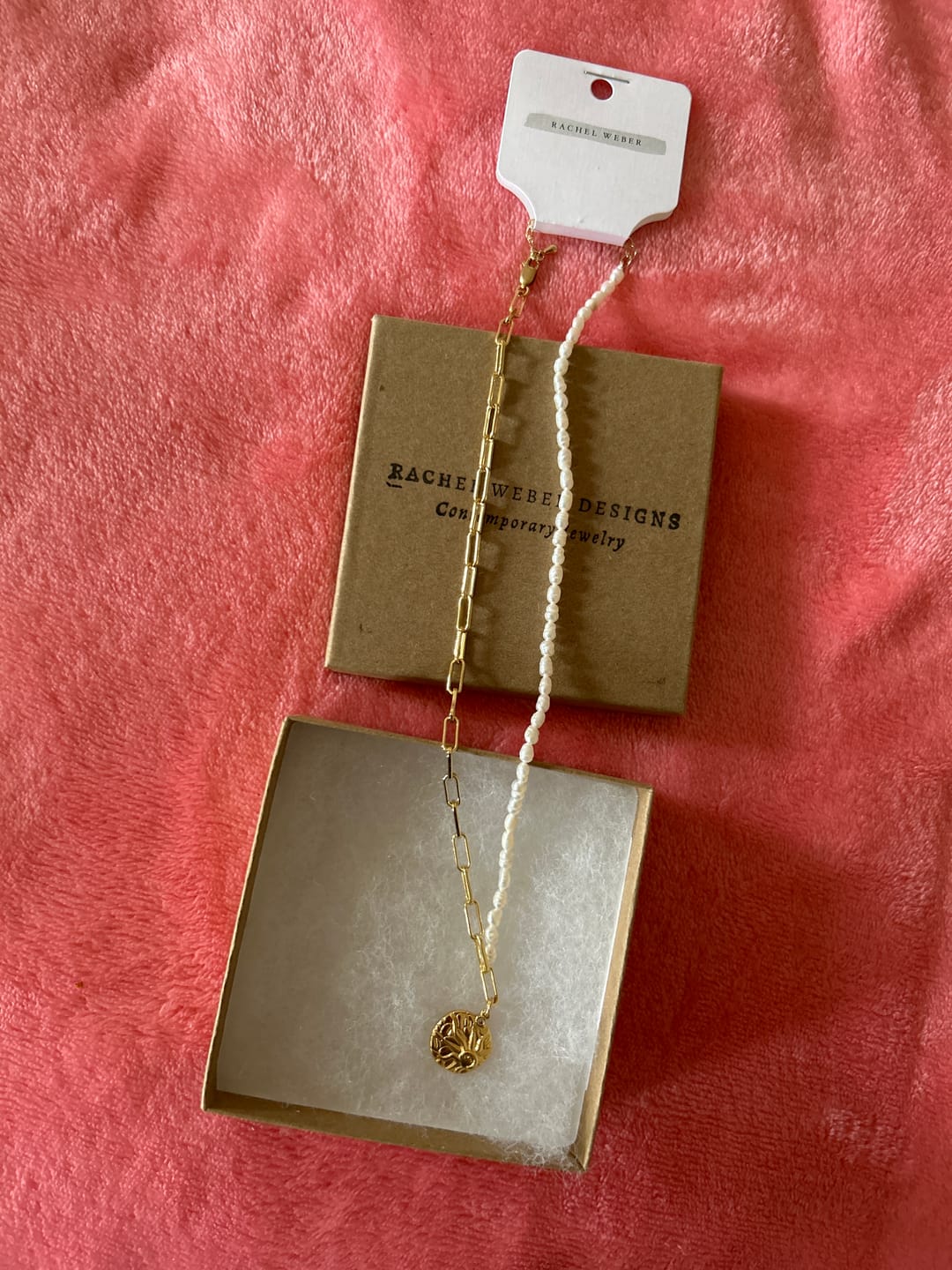 Customer photo review of Pearl and Chain Necklace