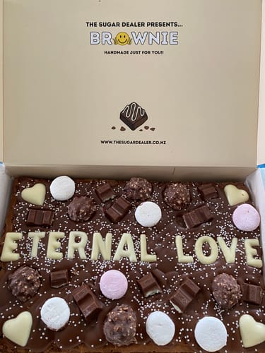 Customer photo review of Mega custom message heart brownie