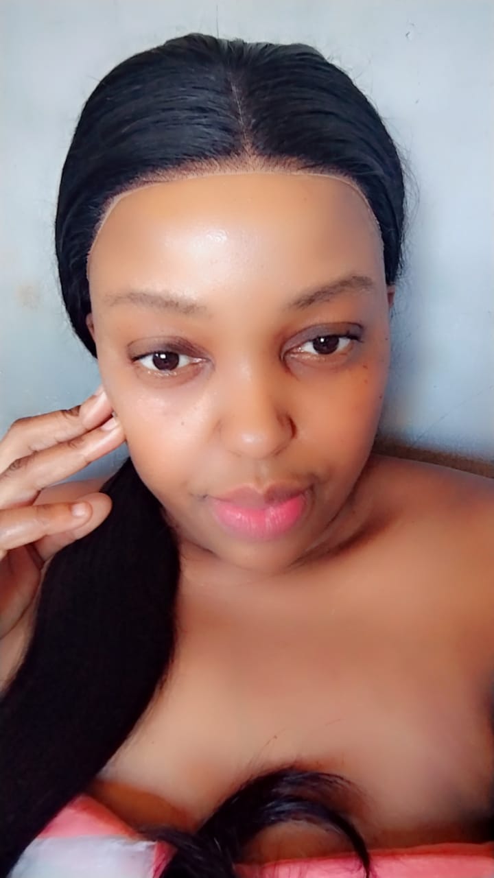 Customer photo review of Peruvian Full Lace Front 30 inch Wig