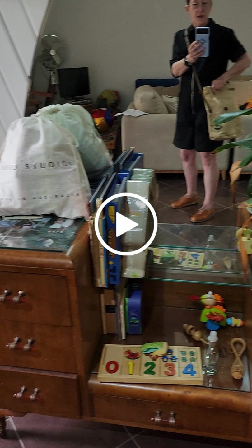 Customer video review of Escape Foldable Crossbody Bag
