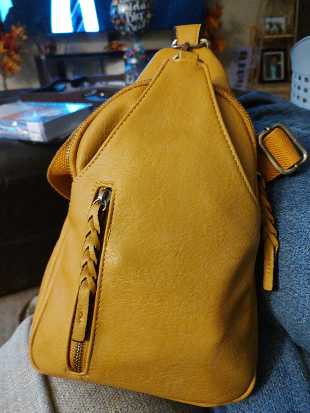 Customer photo review of Nikki Sling Pack Bag
