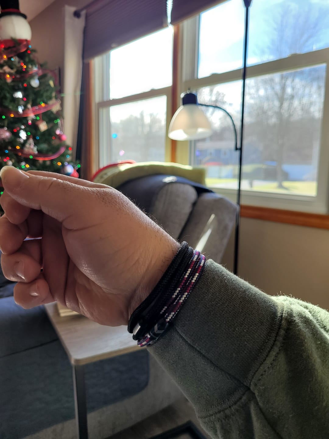 Customer photo review of Paracord Bracelet Magnetic Camo
