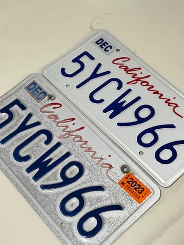 Customer photo review of 2009 CALIFORNIA LICENSE PLATE 6"x12" (156.5mm x 305mm)