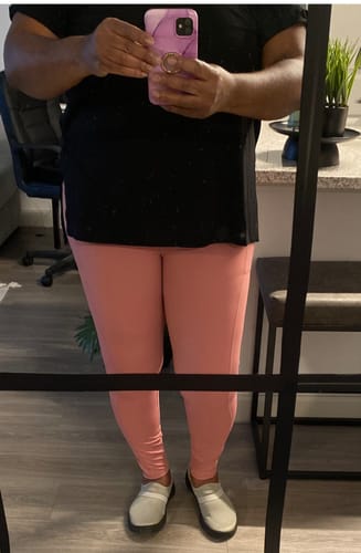 Customer photo review of Free Leggings