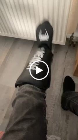 Customer video review of Venum Scheenbeschermers Kickboks Challenger - Zwart/Wit