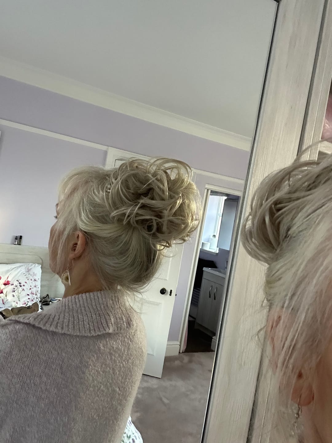 Customer photo review of Flicky Messy Scrunchie Bun