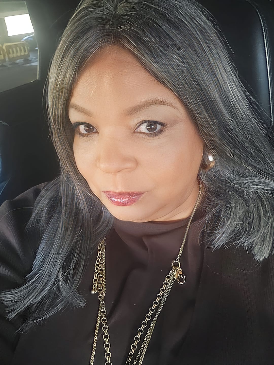 Customer photo review of Luvwin 5x5 Salt And Pepper Glueless Gray Color Pre-Cut Lace Straight Bob Wig For Black Women