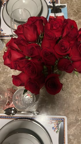 Customer photo review of Vase - Red Roses