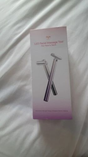 Customer photo review of LUMEVA™ 4 in 1 Renewal Magic Wand