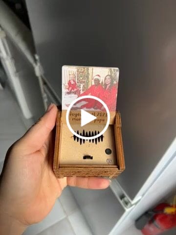 Customer video review of Custom Digital Music Box - Any song, tune, or voice