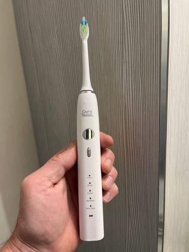 Customer photo review of GuruNanda Sonic Toothbrush