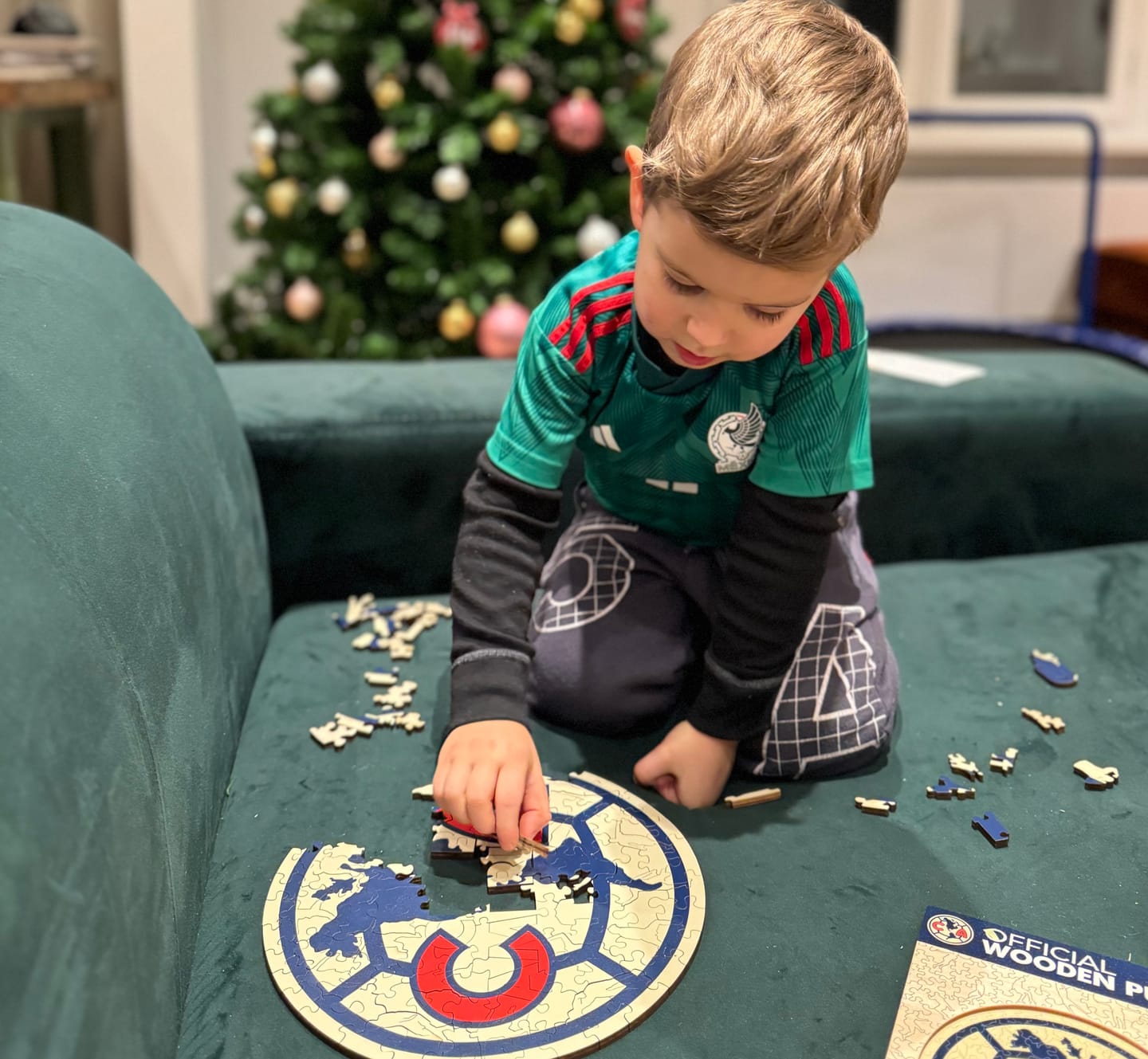 Customer photo review of Club América® Logo - Wooden Puzzle