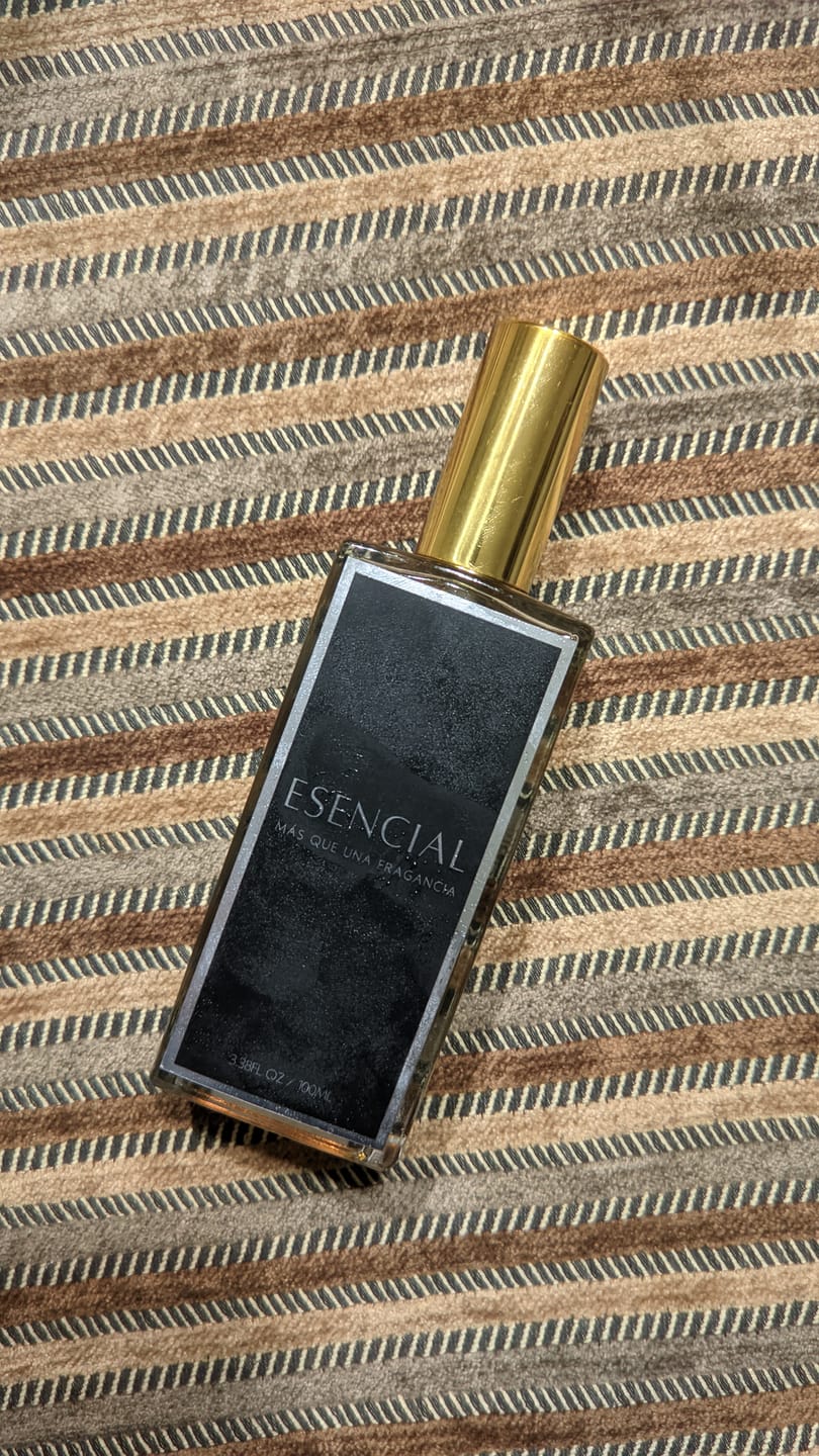 Customer photo review of H327 Inspirado en: Tuxedo - YSL Le Vestiaire Des Parfums