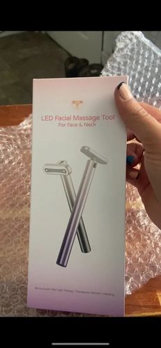 Customer photo review of LUMEVA™ 4 in 1 Renewal Magic Wand