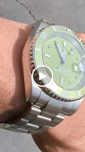 Customer video review of Pascal Royal Luxe Diamond Watch (Avocado Green Bezel)