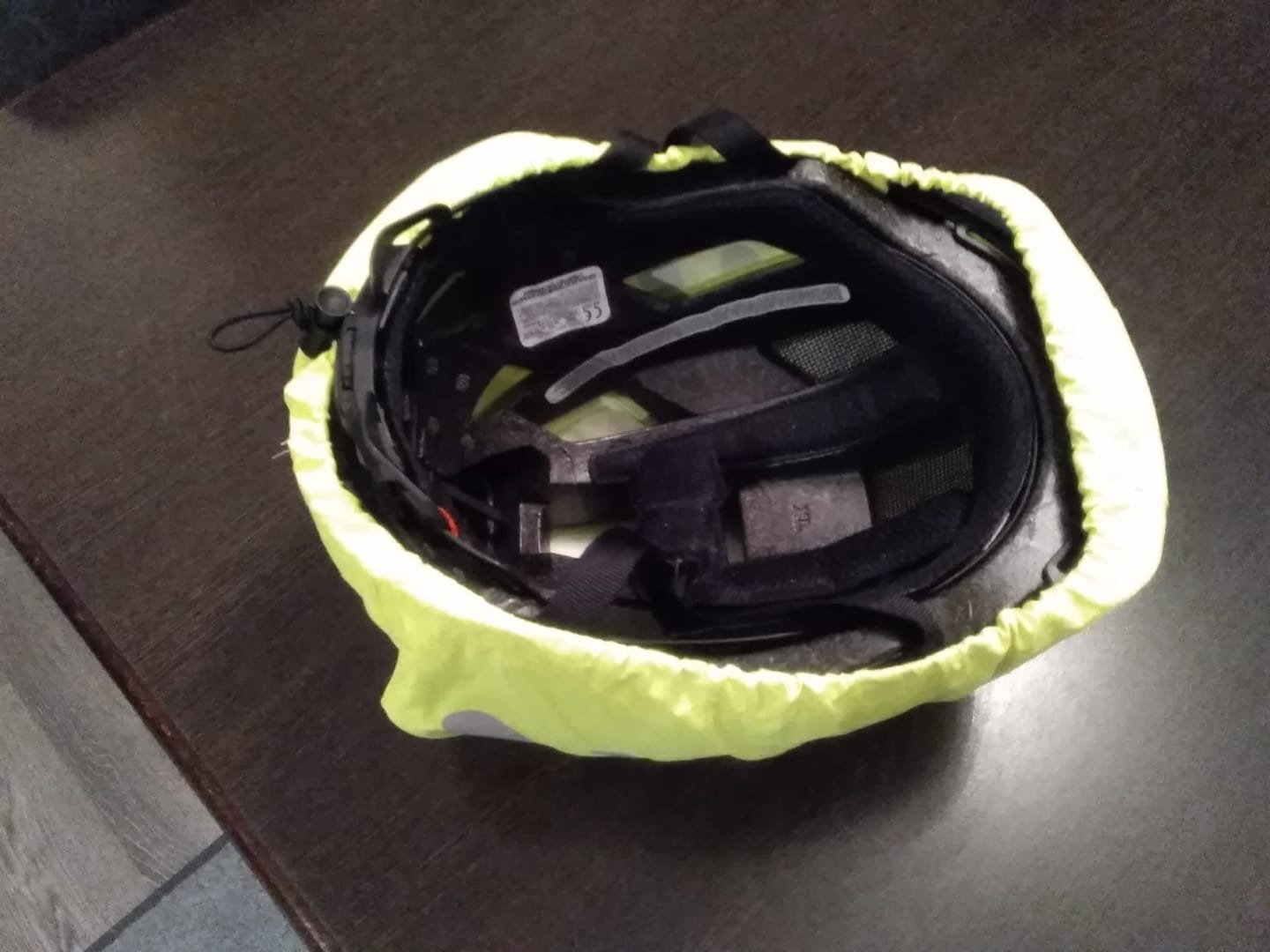 Customer photo review of Fahrradhelm Regenschutz - wasserdicht & reflektierend