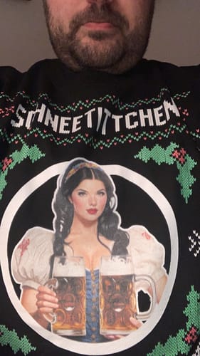 Customer photo review of SCHNEETITTCHEN - Christmas Sweater