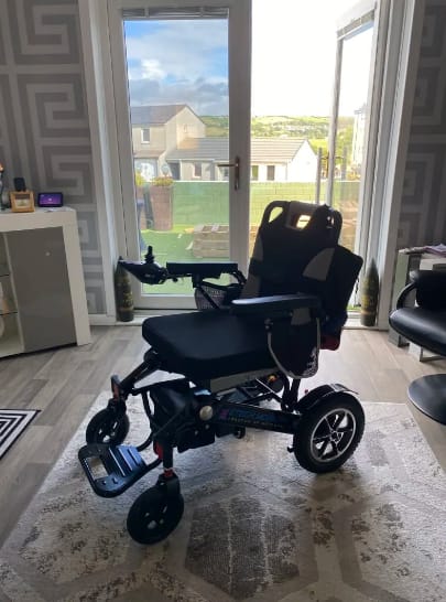 Customer photo review of Automatic Folding Lighweight Electric Wheelchair Freedom Elite AF