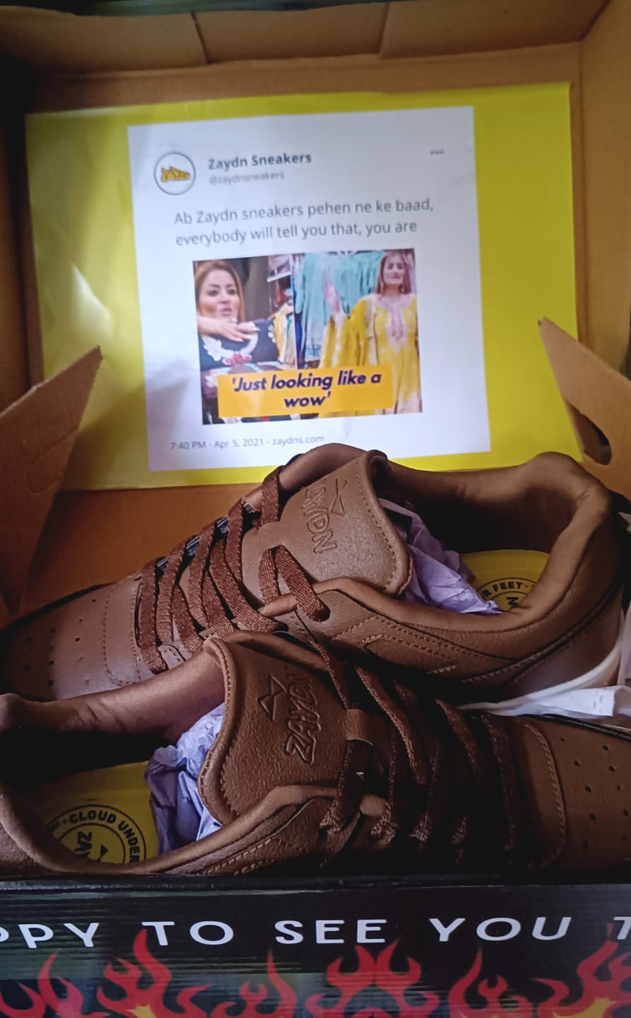 Customer photo review of CLUB Brown