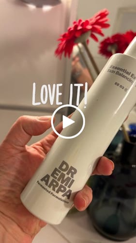 Customer video review of Essential Essence