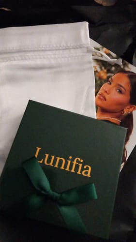 Customer photo review of Faux piercing Yolite