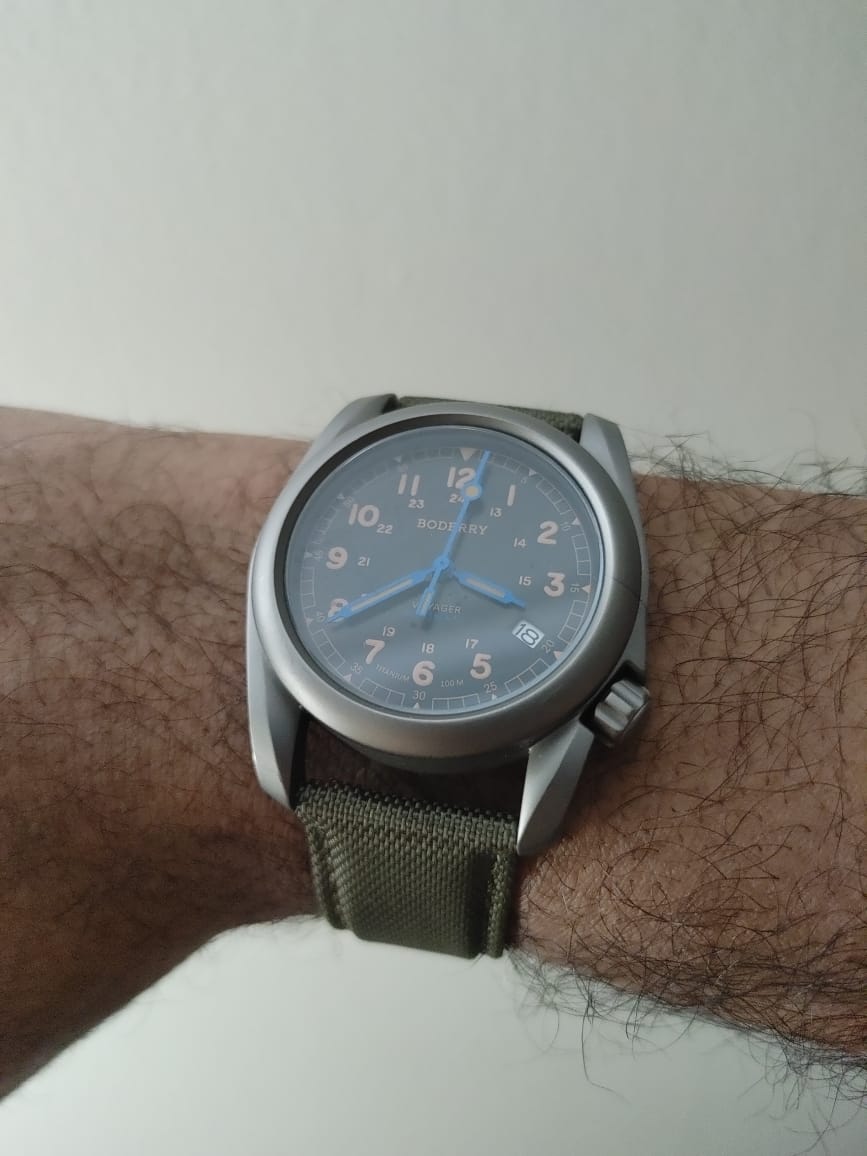 Customer photo review of VOYAGER - 100M Waterproof Titanium Automatic Field Watch | Vintage Noir