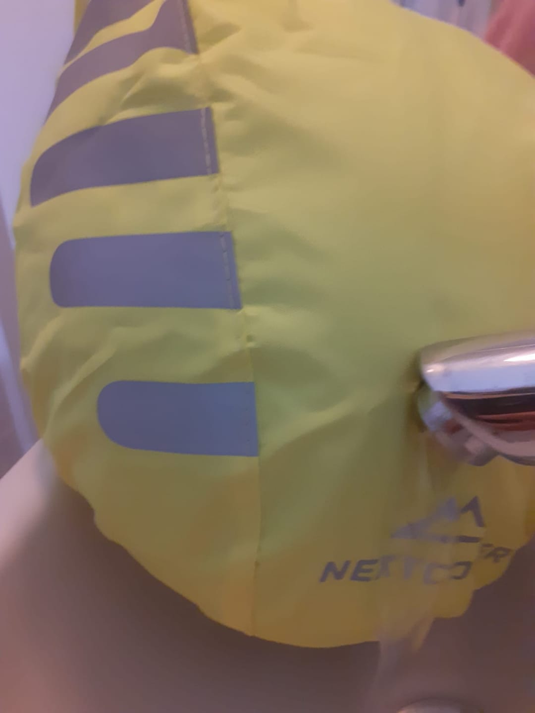 Customer photo review of Fahrradhelm Regenschutz - wasserdicht & reflektierend