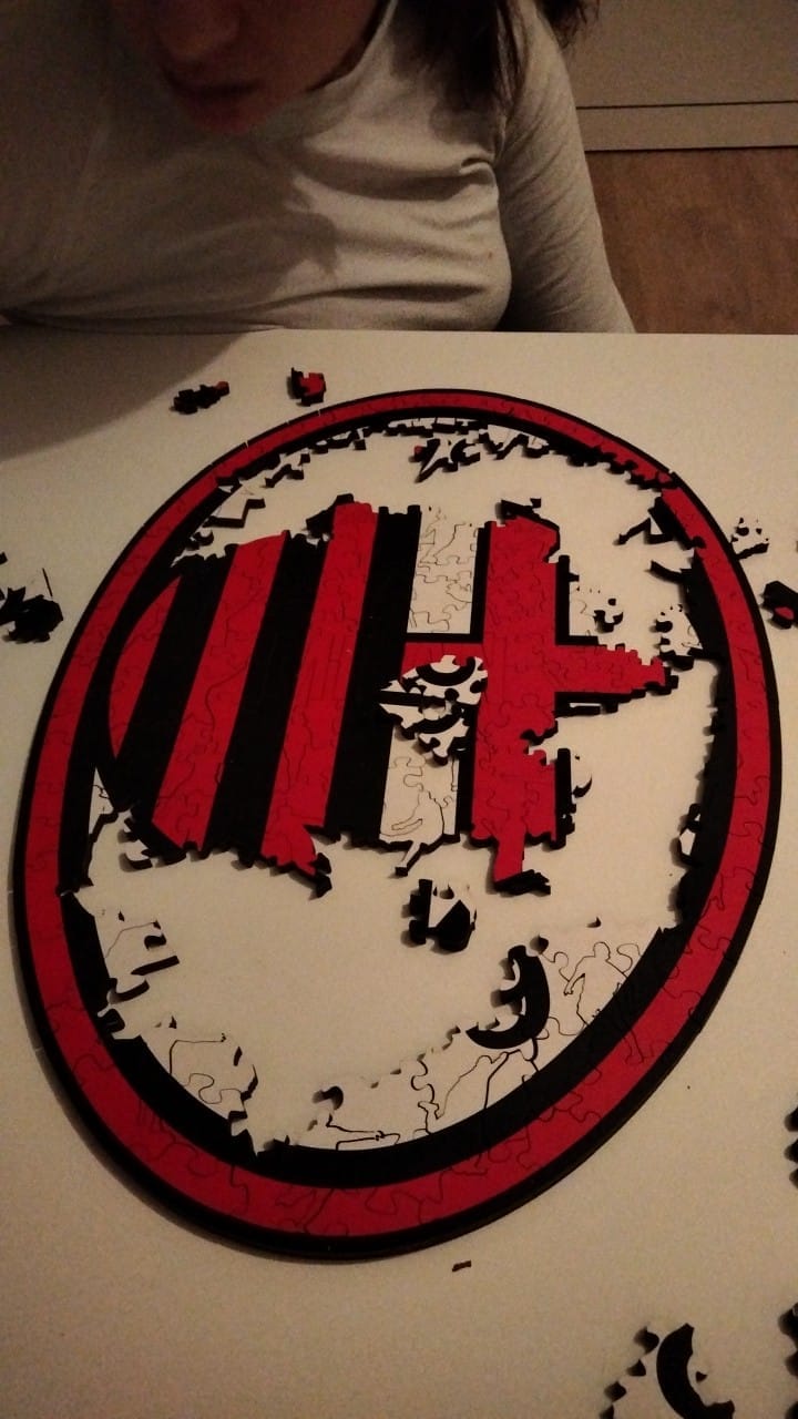 Customer photo review of AC Milan® Logo - Wooden Puzzle