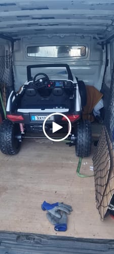 Reseña con vídeo de un cliente sobre Pré-Venda Carro Elétrico para Criança BUGGY CLASH 4x4 24v Branco 2 LUGARES c/ MP4, RODAS DE BORRACHA & ASSENTO EM PELE