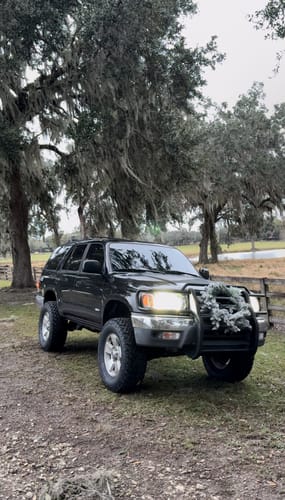 Customer photo review of Wheel Spacers 1 Inch 6x5.5" For Toyota Tacoma 4Runner Tundra Kia, Not Hubcentric